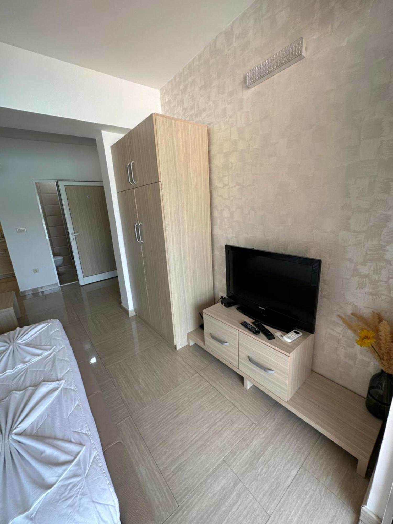 Aura Apartments ブドヴァ エクステリア 写真