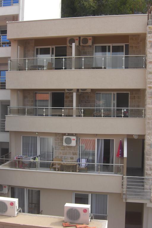 Aura Apartments ブドヴァ エクステリア 写真